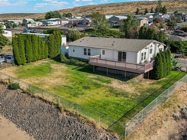 7012 Plaza Street SE, Othello, WA 99344