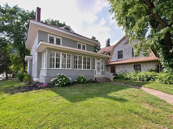 703 Ridge Ave, Lawrenceburg, IN 47025