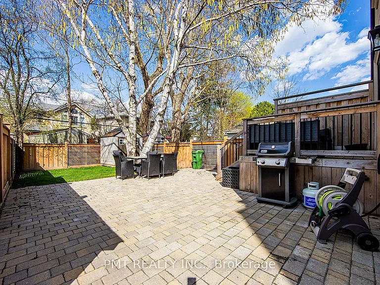 50 Thursfield Cres — Photo 46