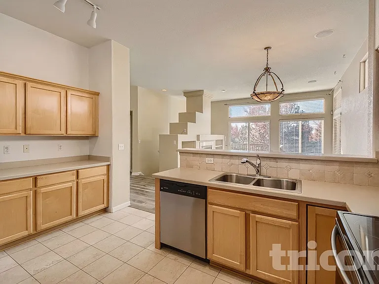 5971 S Zeno Ct — Photo 8