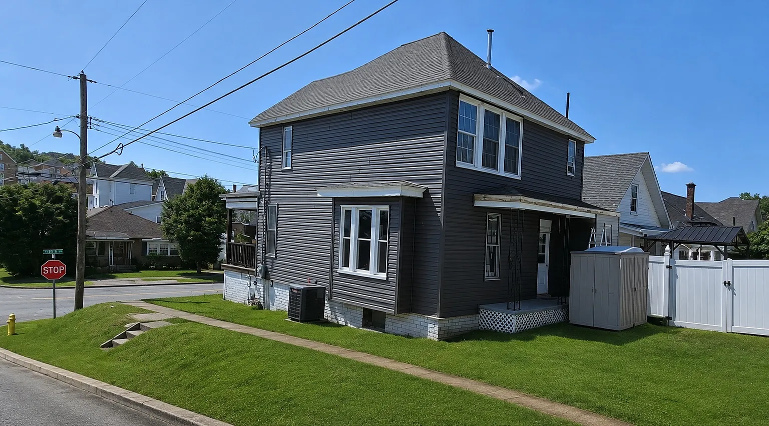 628 Vermont Ave — Photo 3