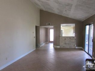 72351 Sommerset Dr, Palm Desert, CA 92260