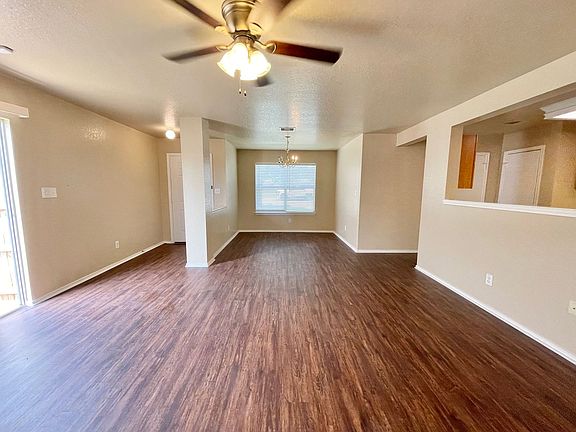 4th image of 3706 Candleglenn