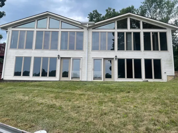 15208 Happy Acres Trl, Plymouth, IN 46563