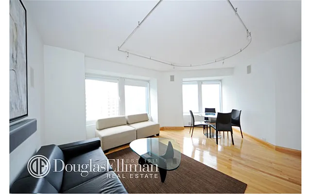 Sold by Douglas Elliman | media 27