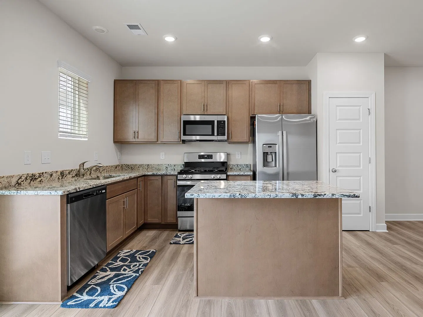 Modern Comfort Meets Southern Charm Townhome in Reidville, SC! — Photo 1