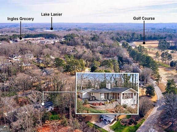4th image of 3526 Edgewood Cir