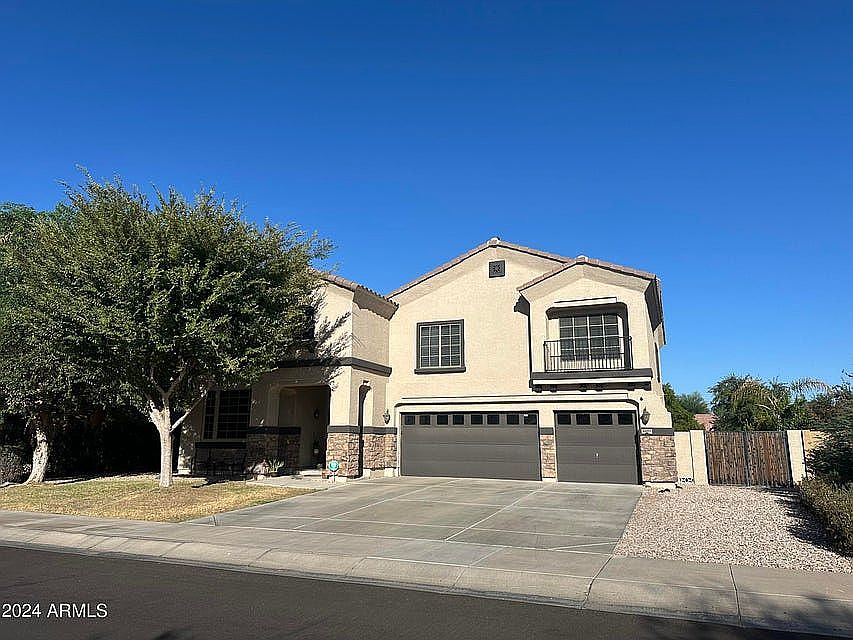 1st image of 4497 N 152nd Dr