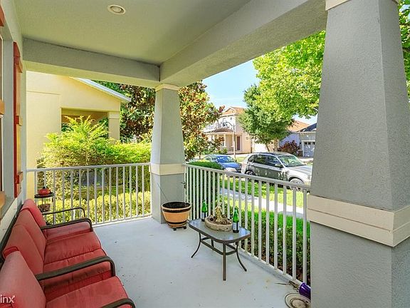 4th image of 3217R Bayflower Ave