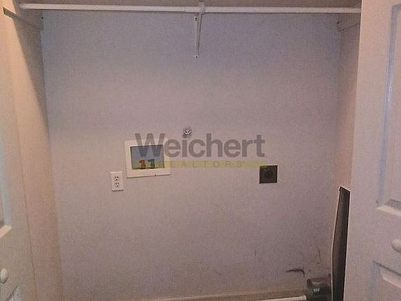 5th image of 1212-1304 Greene St #1212B