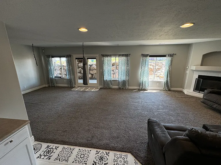 3473 W Inverness Dr — Photo 11