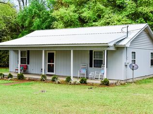 330 S Stephens St, Boston, GA 31626