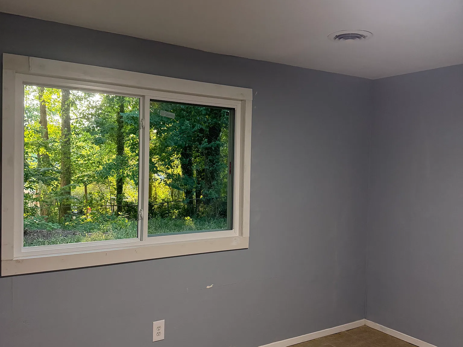 4 bed, 1310 sqft, $1,700 — Photo 4
