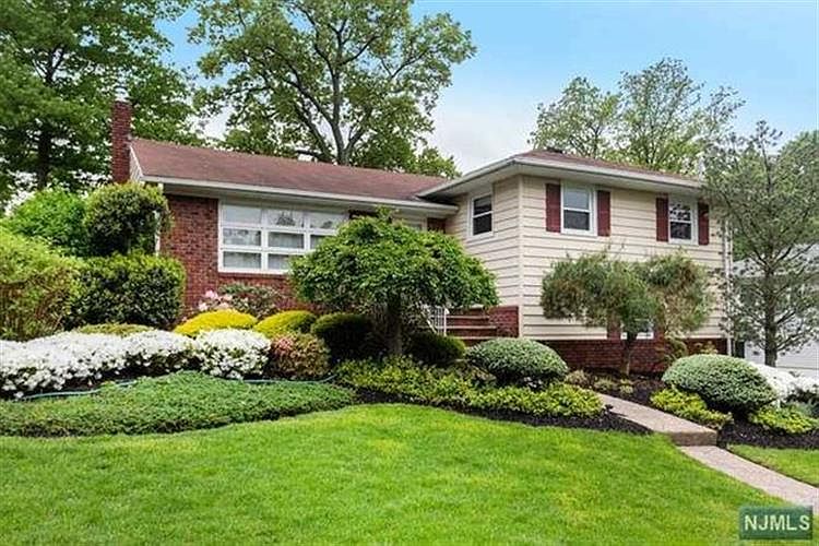 559 Winne Ave Oradell Nj 07649 Zillow