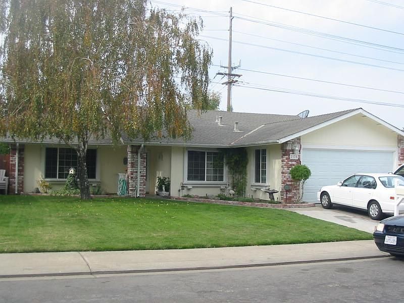 1st image of 2125 Venus Dr