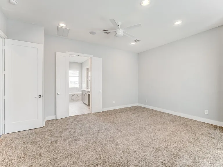 8409 Hempstead Rd #A — Photo 26