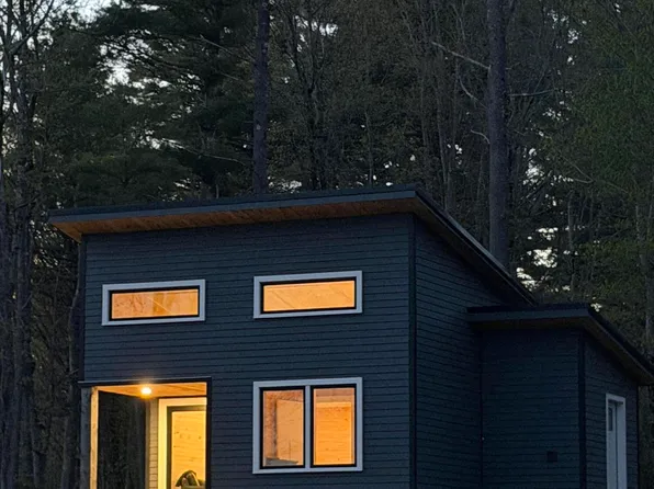 21 Eilidh Lane #2, Belfast, ME 04915