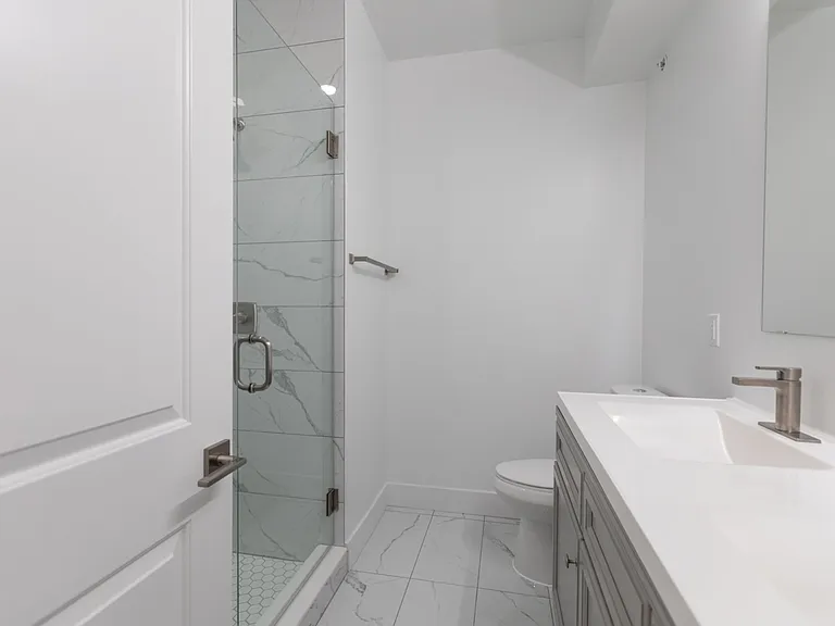 505 W Norris St #22 — Photo 3