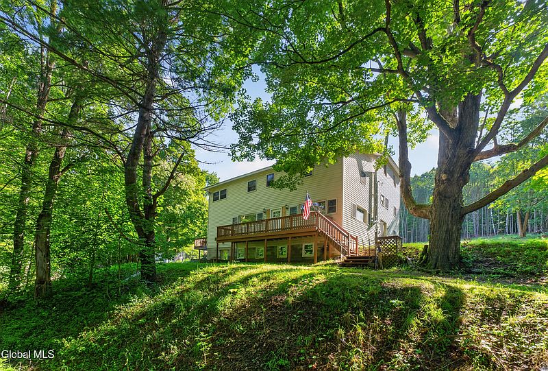 2nd image of 522 Konchar Road