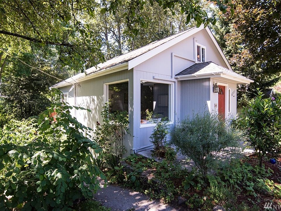 1st image of 6951 23rd Ave SW