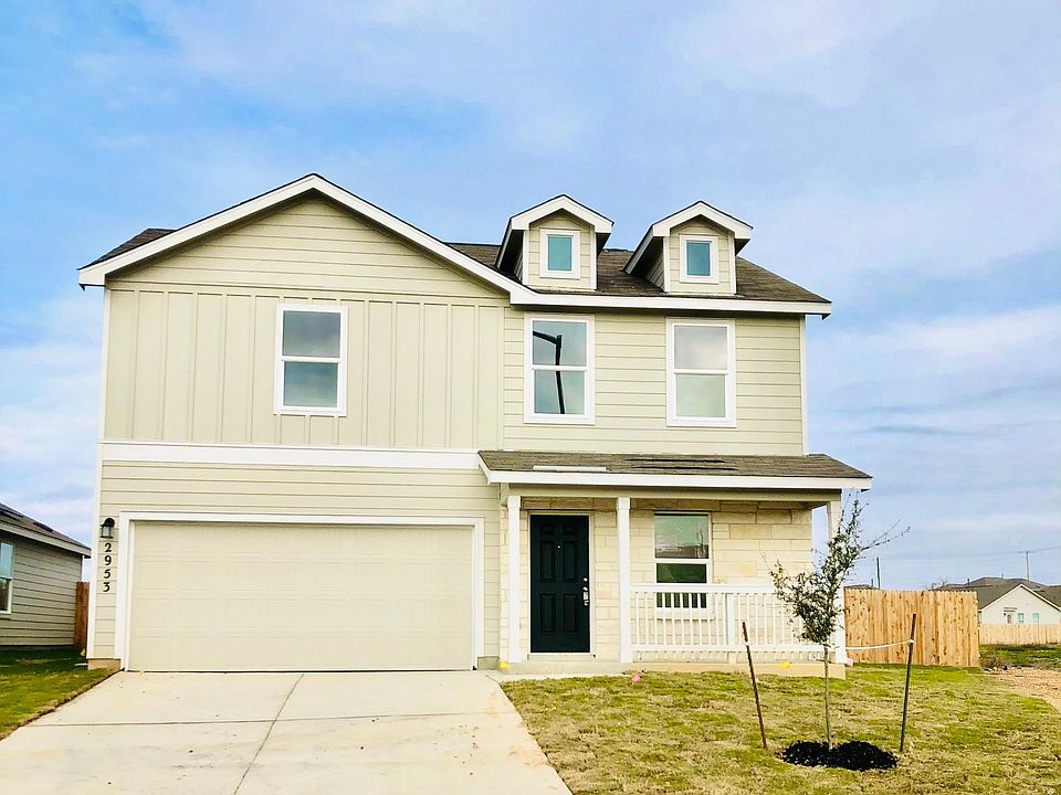 Brand new, never lived in, newly installed irrigation and grass