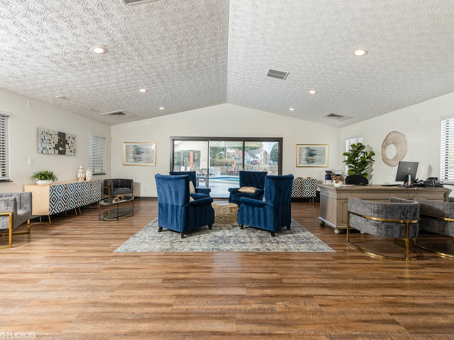 Springburne at Polaris Apartments — Photo 1