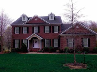 49 Talbott Dr, Bowling Green, KY 42103