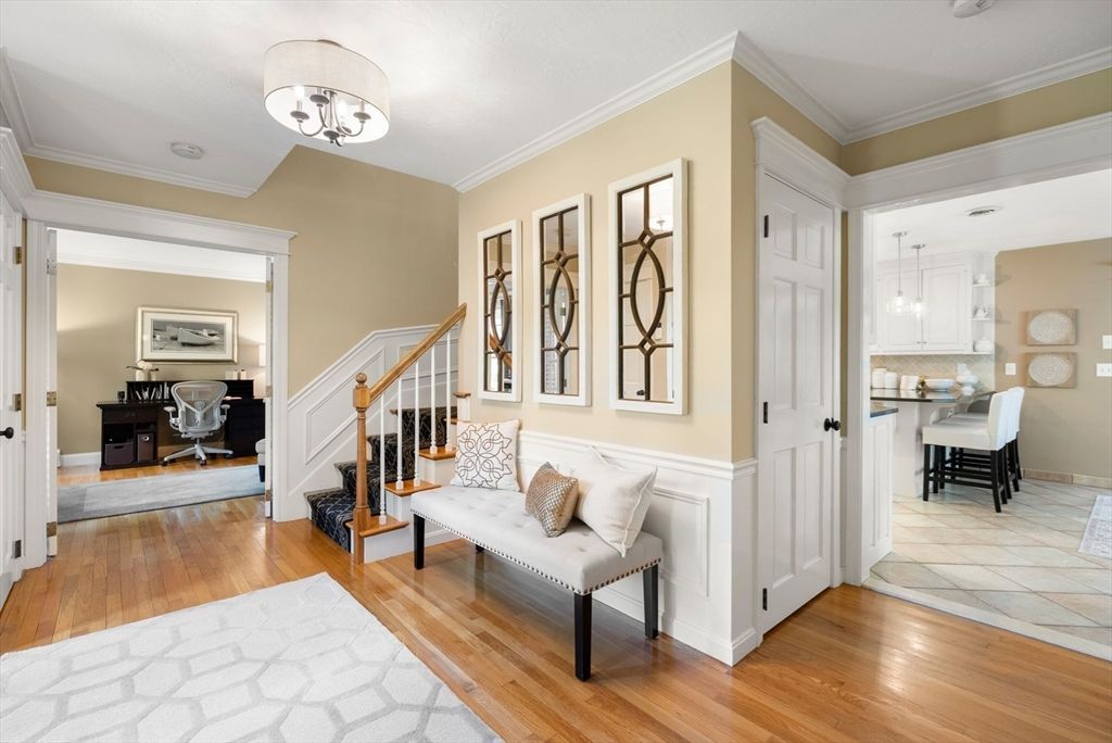 23 Longwood Dr, Hopkinton, MA - View 3