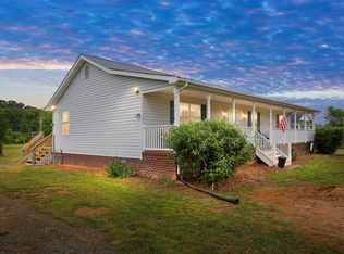 173 Greenfield Point Dr, Reedville, VA 22539