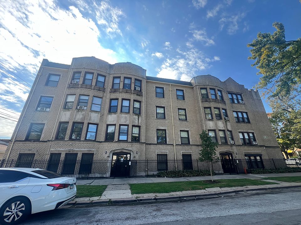 1st image of 909 E 85th St Floor 1