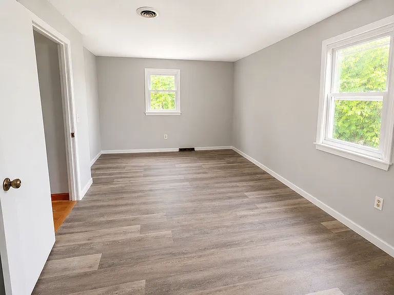 55 Parsons Hill Dr — Photo 15