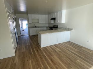 21121 Santa Barbara Dr UNIT B, Tehachapi, CA 93561