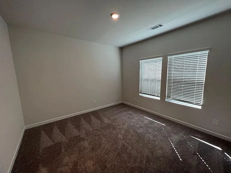 2027 Tears Ln — Photo 13