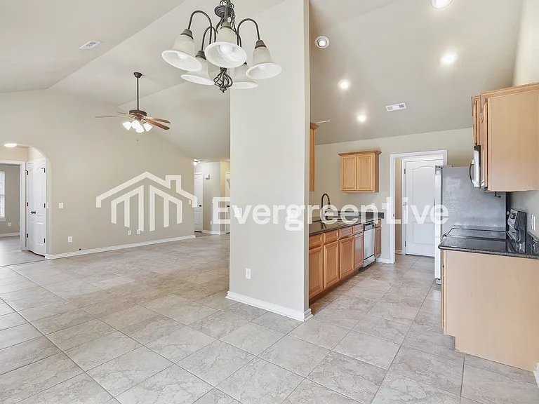 1119 River Oak — Photo 5
