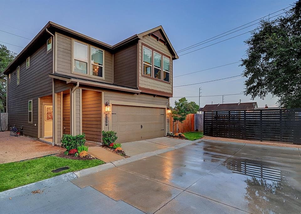 Welcome home to 3139 Briarwood Point Place. This beautiful craftsman style home features a ton of upgrades and large lot.
