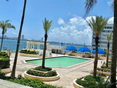 7601 E Treasure Dr APT 522, North Bay Village, FL, 33141
