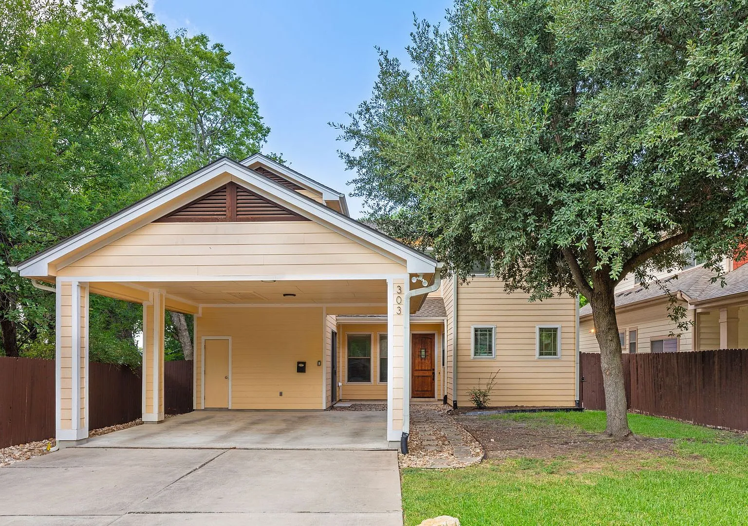 Ut Pre-Lease: Beautiful 6 Br / 4 Ba North Loop Area, Mins To Ut - W/D Included — Photo 3
