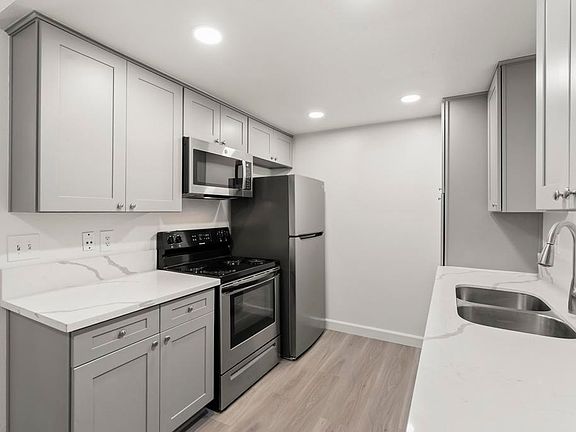 4th image of 10284 Black Mountain Rd APT 185