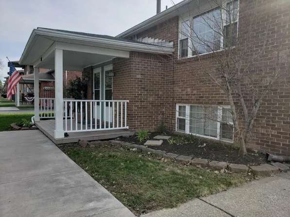 286 Robert Dr #2, North Tonawanda, NY 14120