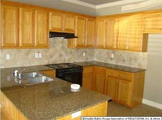 9160 Pecan Tree Dr #9160, Baton Rouge, LA 70810