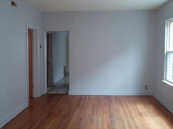 2nd image of 7607 S Evans Ave