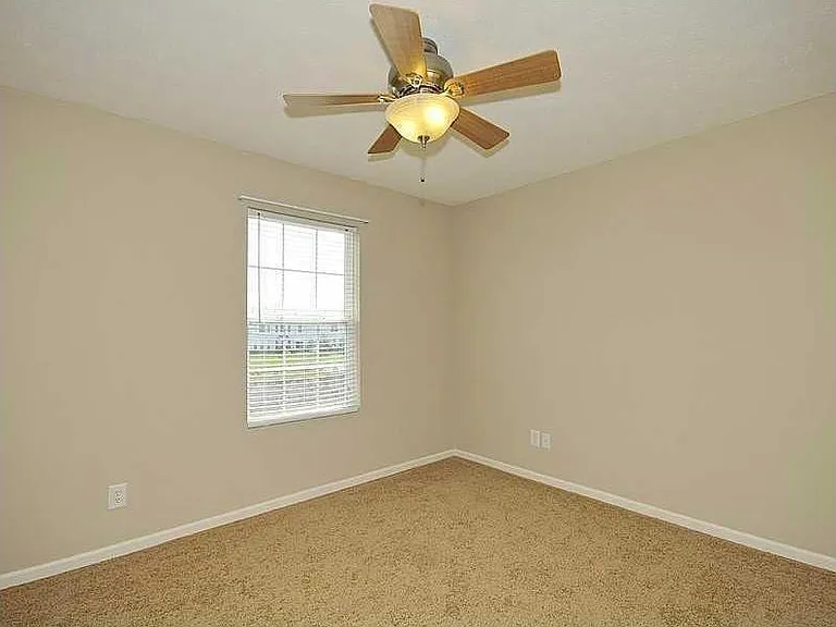 10931 Lemongrass Dr — Photo 14