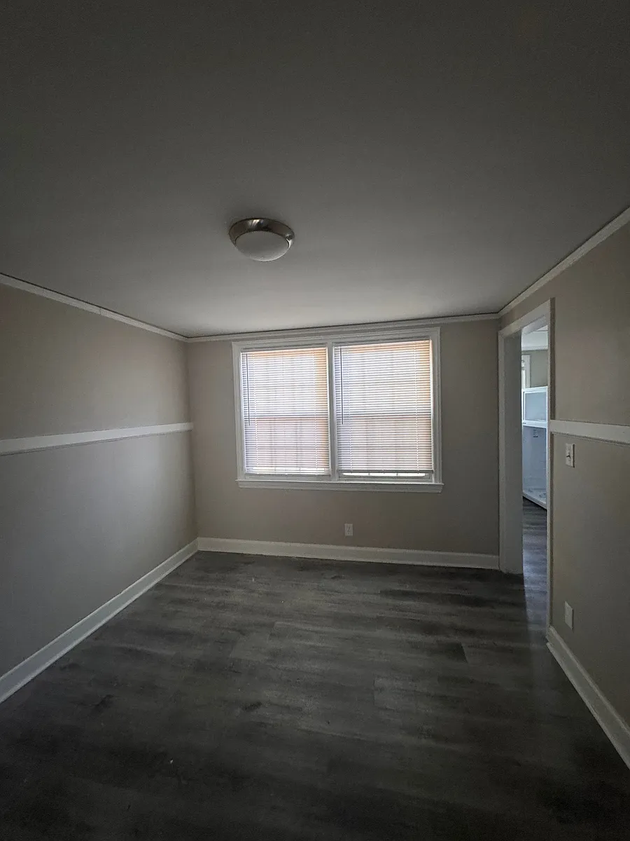 Building Photo - 610 Chesnut St #3
