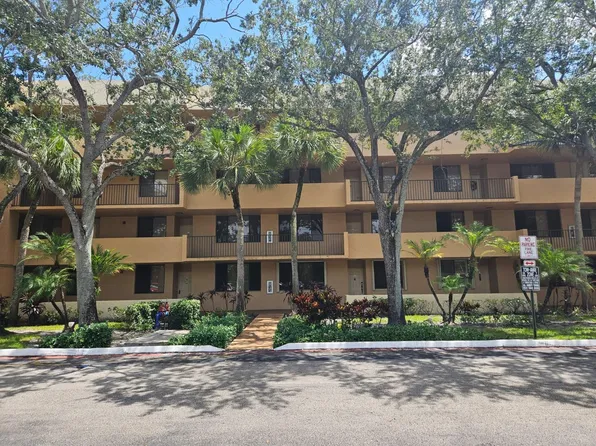 8592 W Sunrise Boulevard #416, Plantation, FL 33322