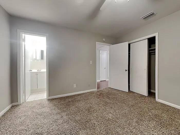 6238 Round Oak Ln — Photo 12