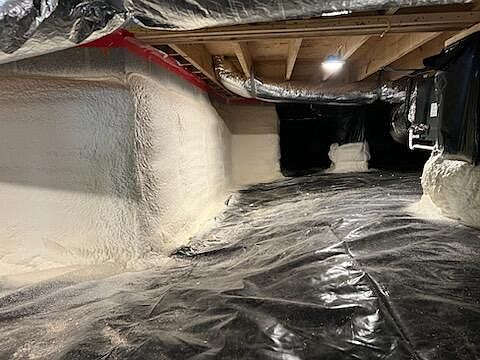 2nd image of 498 Hargis Rd