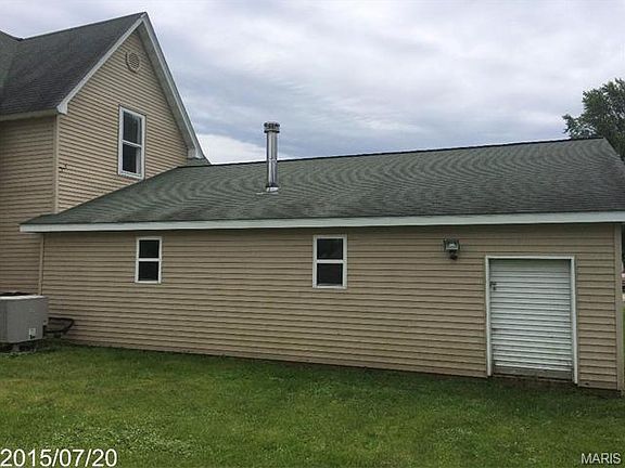 Oversized garage