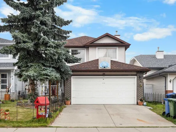 58 Citadel Crest Cir NW, Calgary, AB T3G 4G2