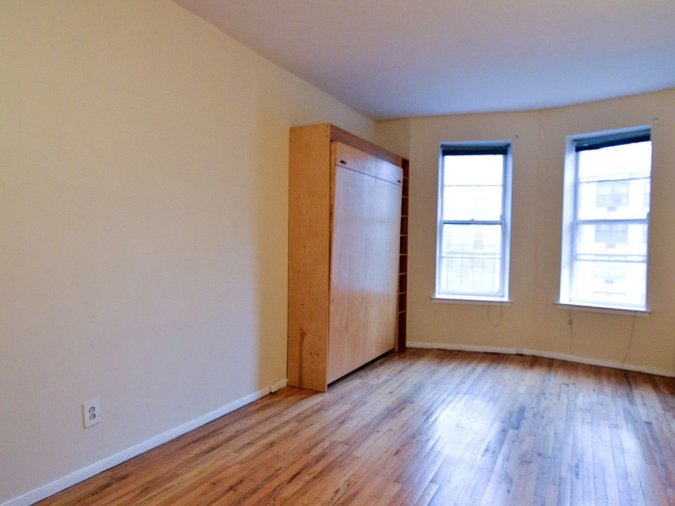 1st image of 234 E 14th St APT 4C