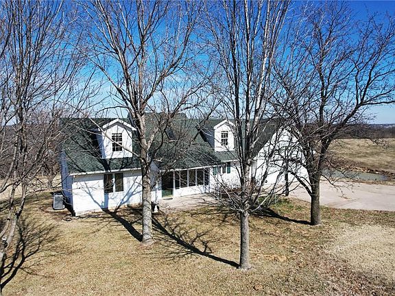 2nd image of 22236 Hackberry Ln